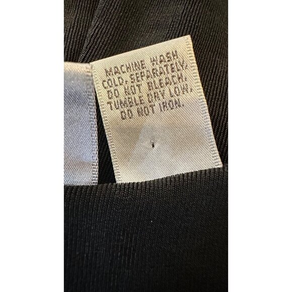 Chico's Travelers Deep V-Neck Fit and Flare Sleeveless Midi Dress, Black SZ 2(M) - Picture 5 of 6